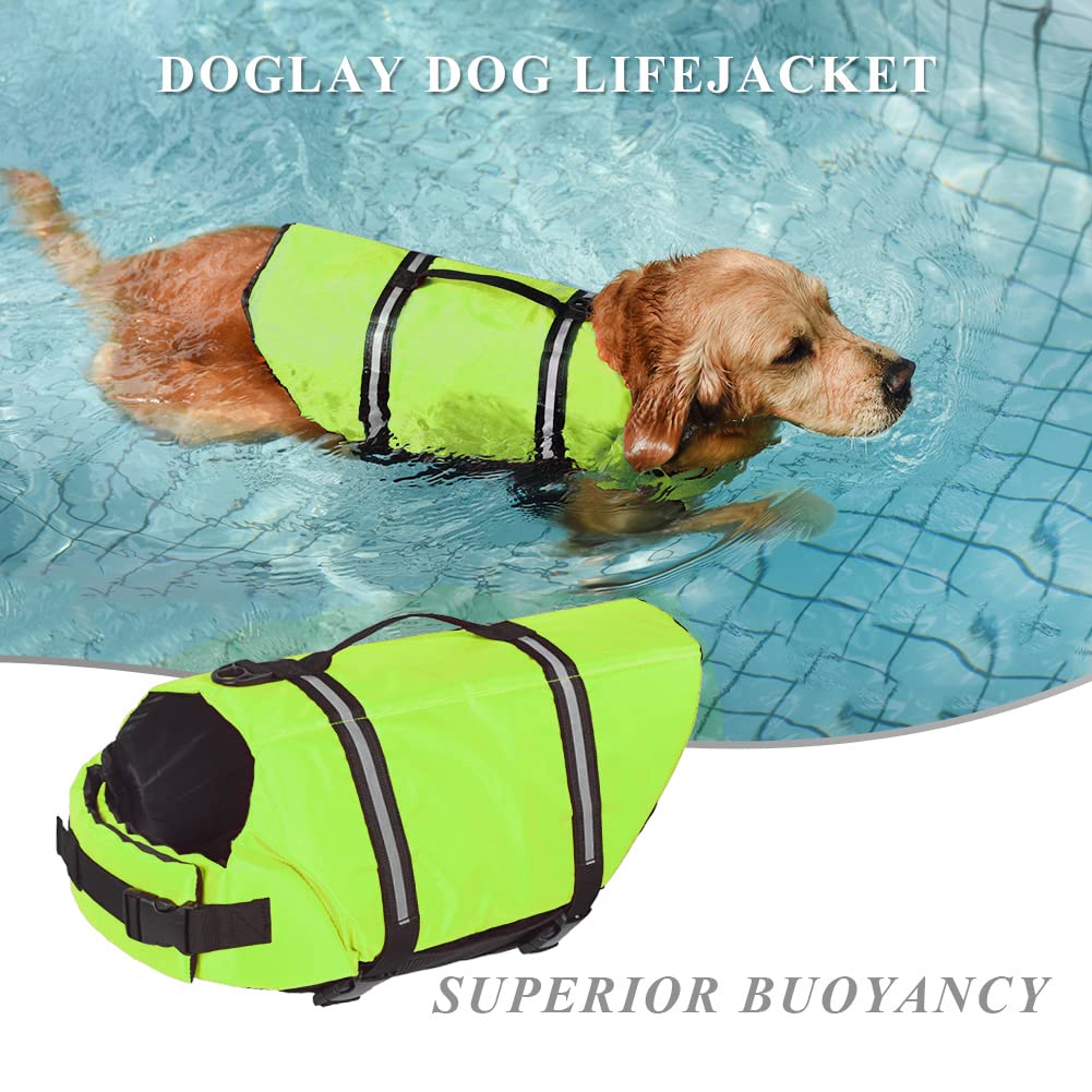 Doglay Life Jacket worn on dog demonstrating quick rescue handle use