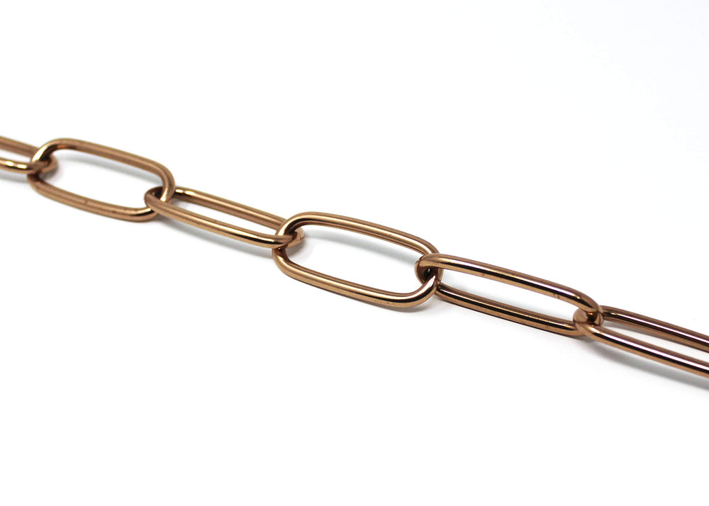 Dogline Herm Sprenger curogan focal view illustrates easy-over-head design for quick leash transitions.