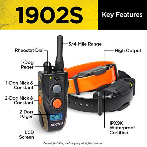 Dogtra 1902S LCD screen displays level and battery status for quick adjustments.