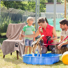 Dogvingpk microfiber close-up highlights ultra-absorbent fibers for rapid water uptake