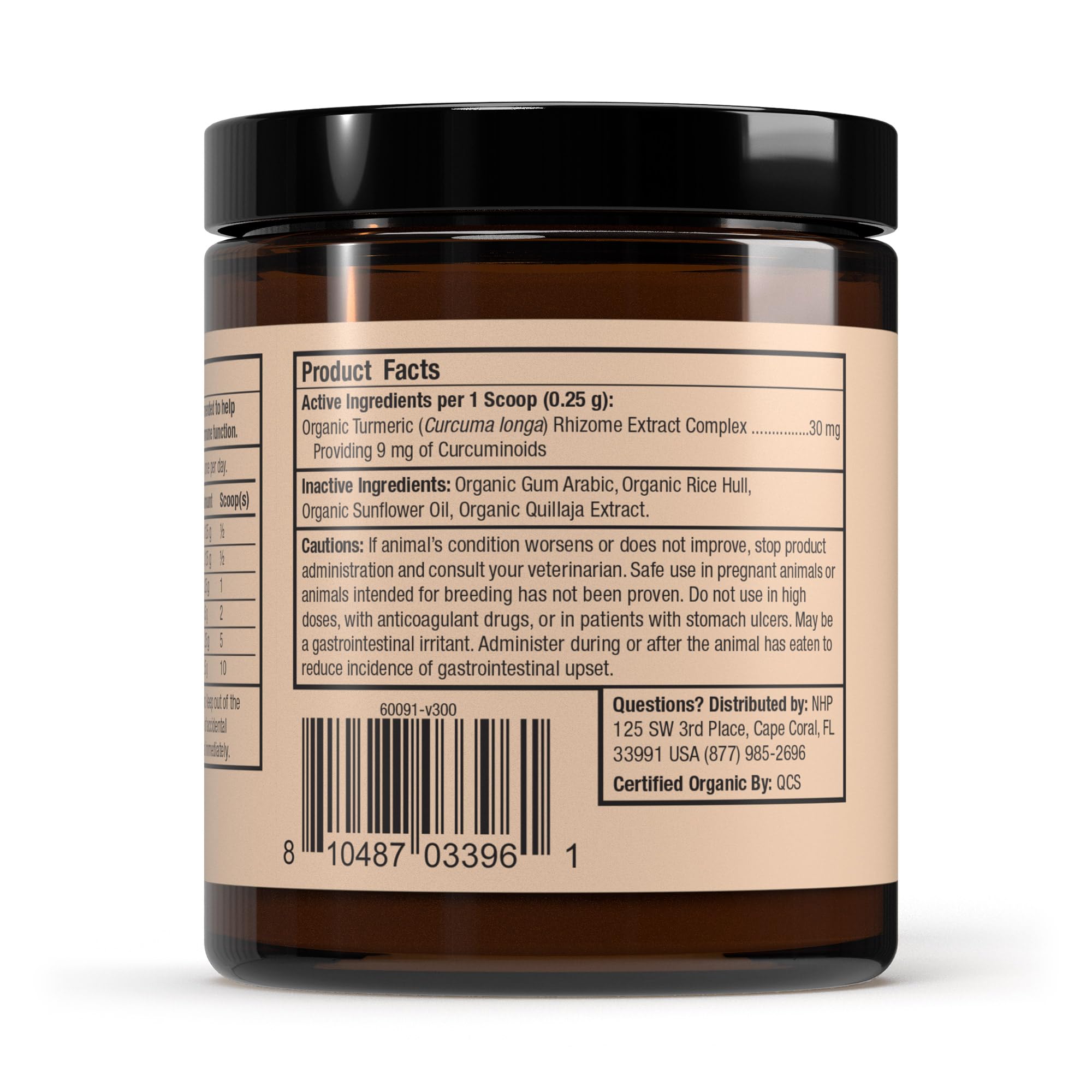 Dr. Mercola Bark & Whiskers curcumin dosing scoops enable easy daily administration.