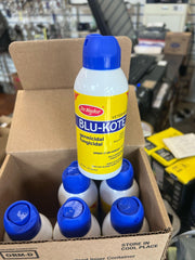 Dr. Naylor Blu-Kote Aerosol applied to a horse wound for broad-area coverage.