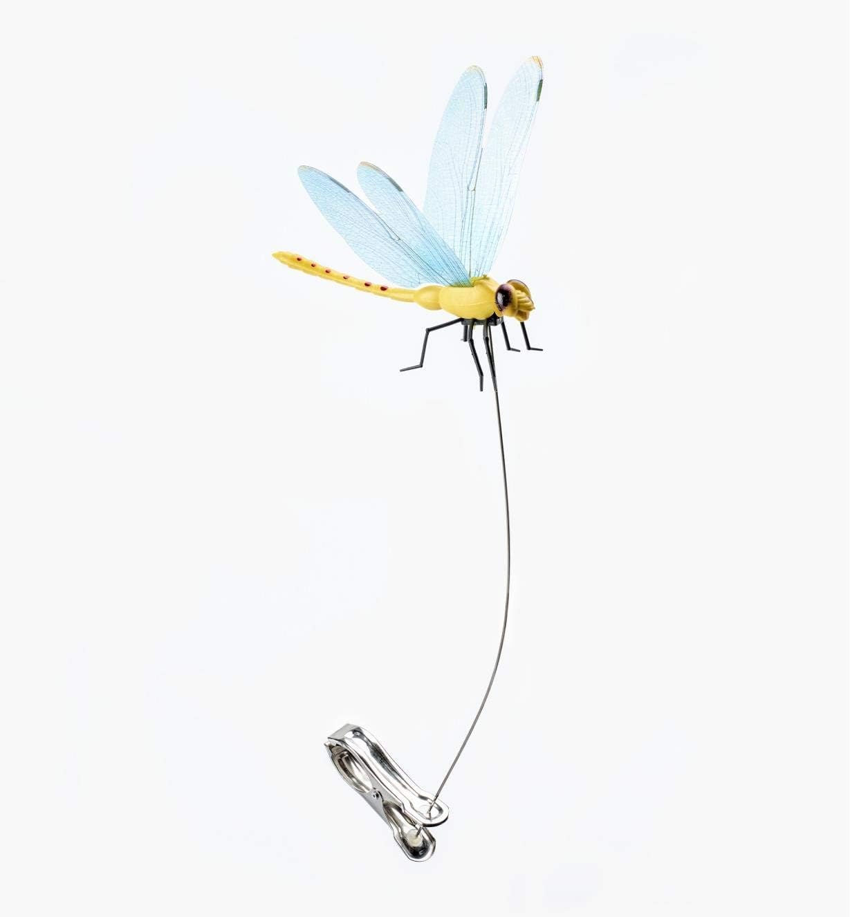 Dragonfly Wingman realistic-flight motion mirrors nature to deter wildlife effectively.