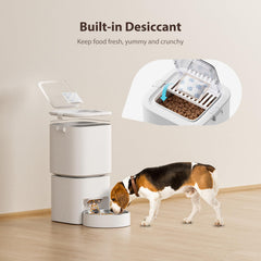 DUDUPET freshness system image highlights desiccant bag preserving kibble crispness.
