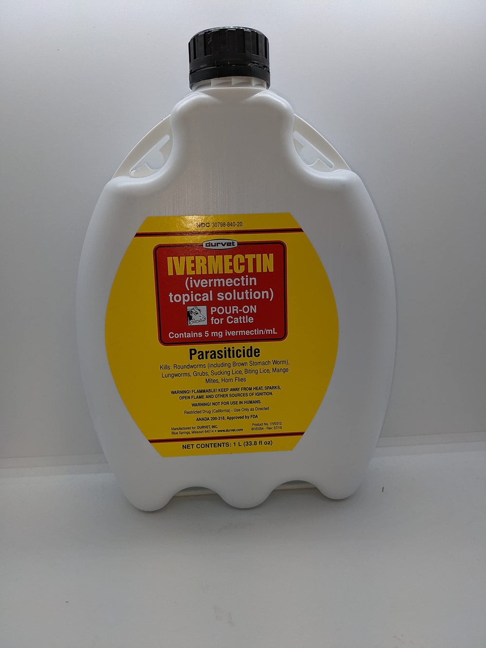 Durvet Ivermectin pour-on application technique demonstrating simple pour-on method.