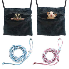 DVDKOLA sugar glider pouch top view shows breathable fabric and secure zipper for safe outings.