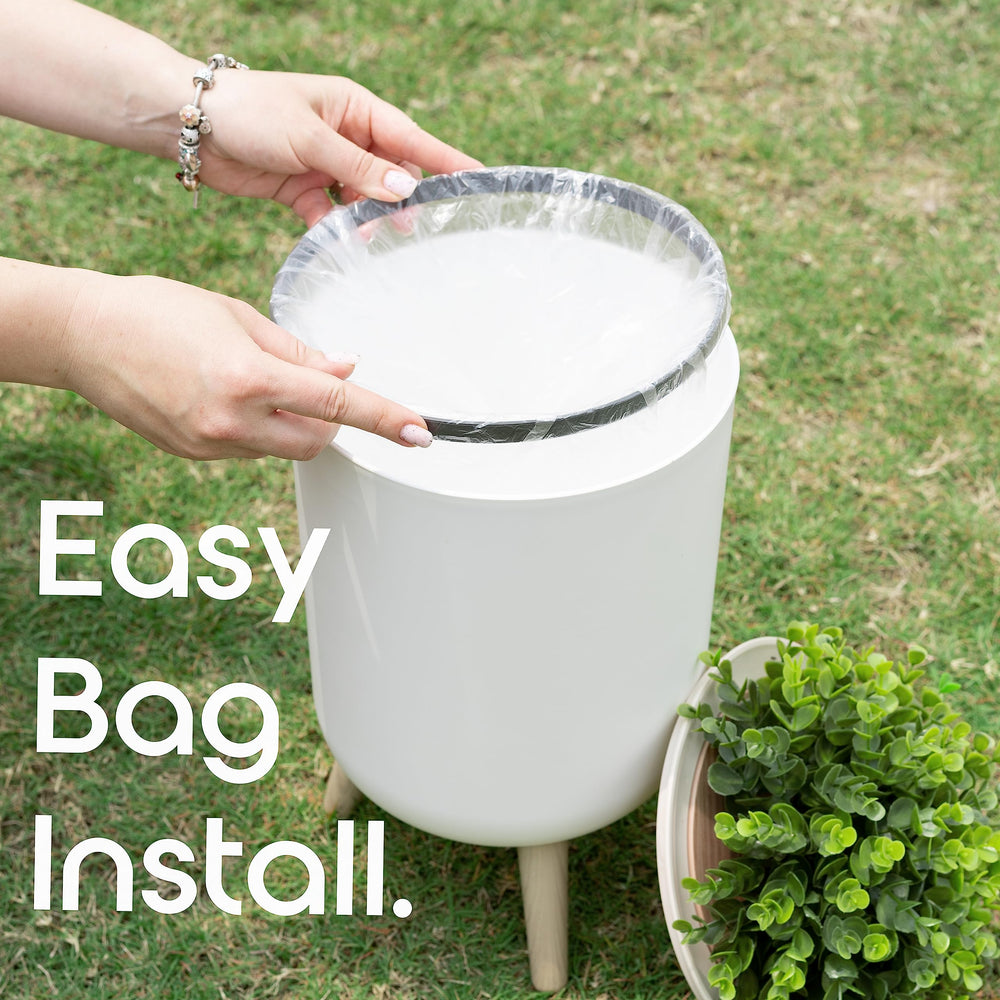Earth & Mango easy bag installation removal simplifies weekly trash maintenance.