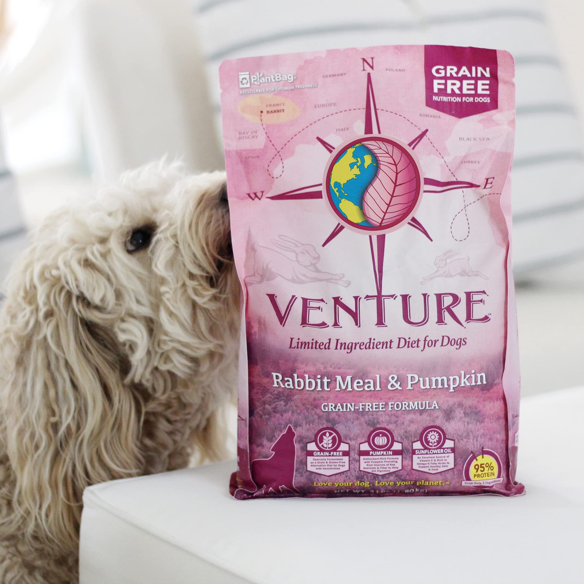 Earthborn Holistic Venture recyclable packaging and sustainability initiative