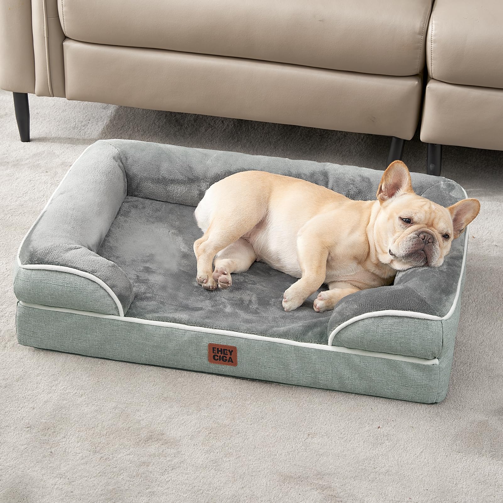 EHEYCIGA greyish-green fabric adds calm look and cozy feel.