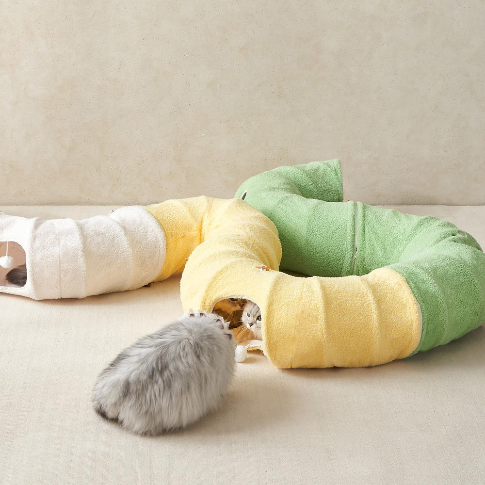 EHEYCIGA cat tunnel bed multi-cat play setup supports shared fun.
