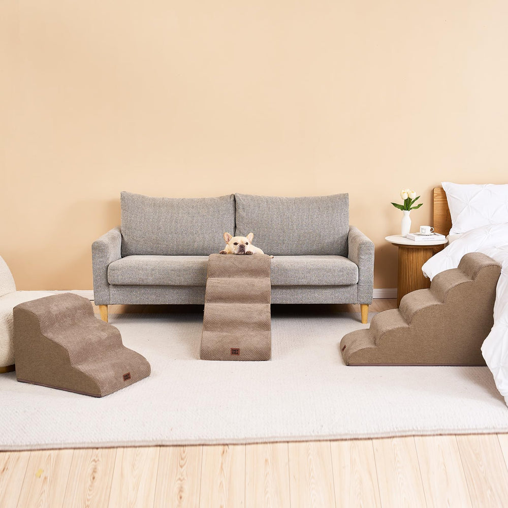 EHEYCIGA curved dog stairs 4-step in camel color living room scene.
