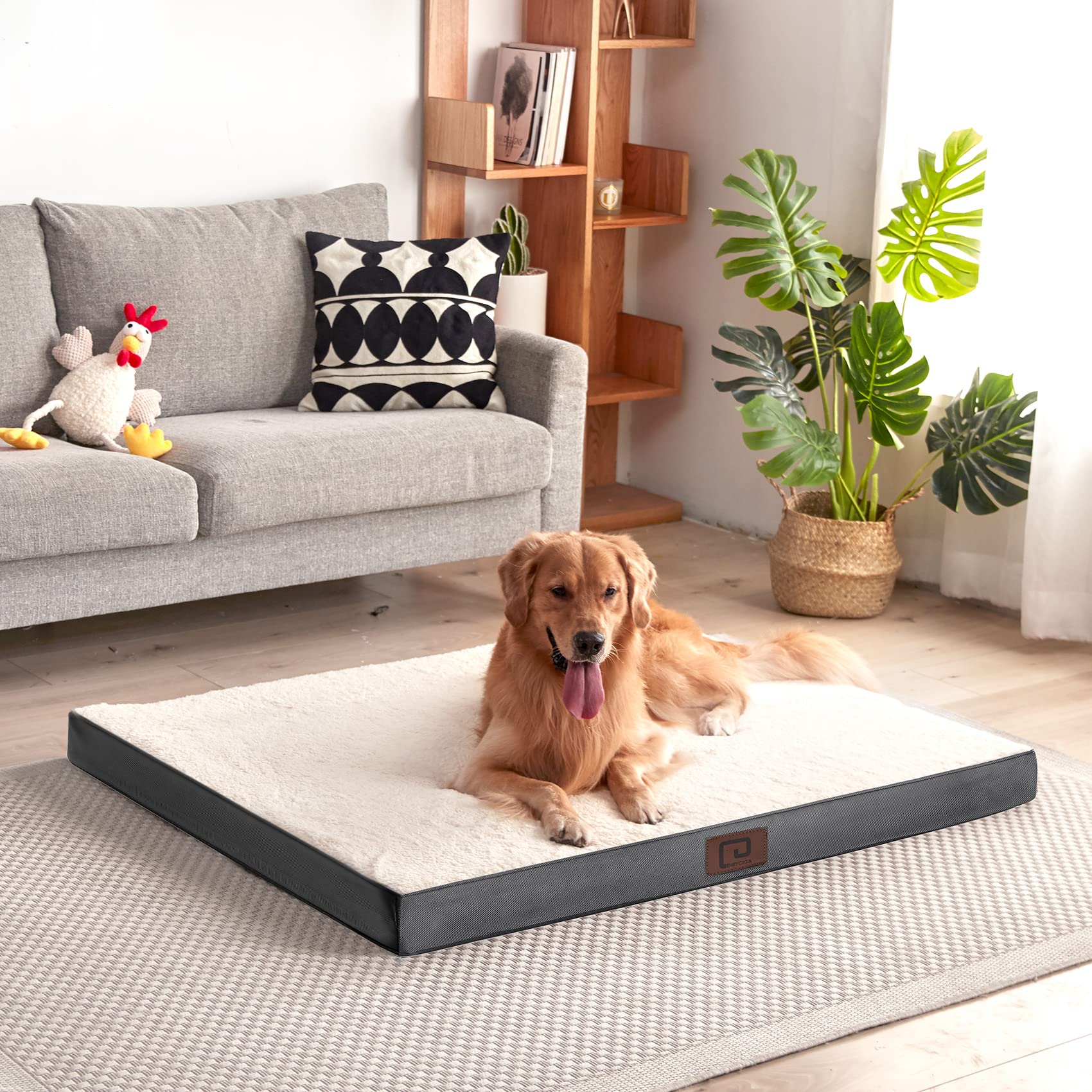 EHEYCIGA bed has plush sherpa top for cozy lounging.