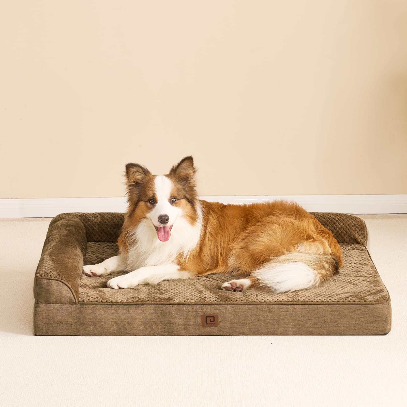EHEYCIGA easy-clean dog sofa helps quick maintenance.