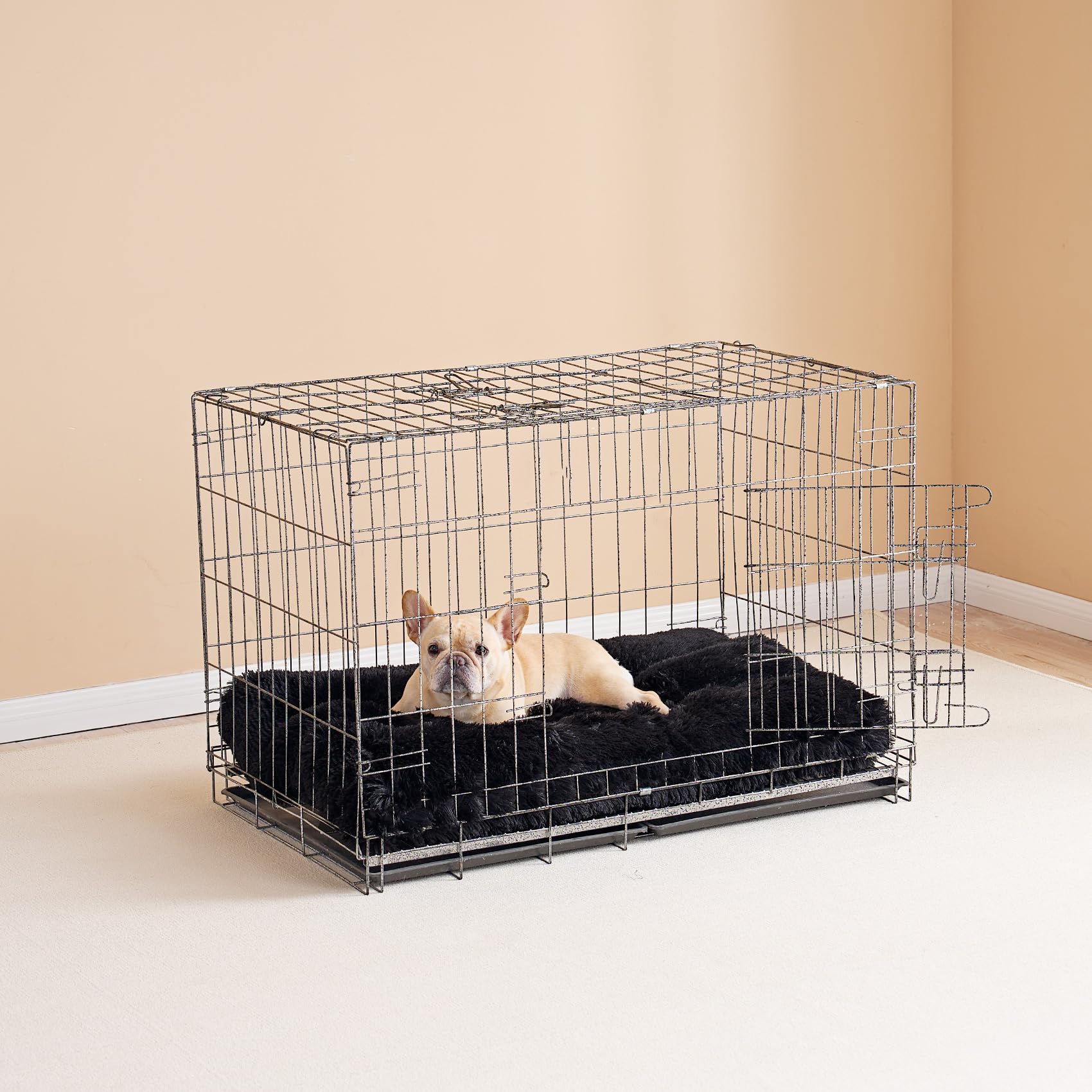 EHEYCIGA Fluffy Dog Crate Bed size for medium breed fits well