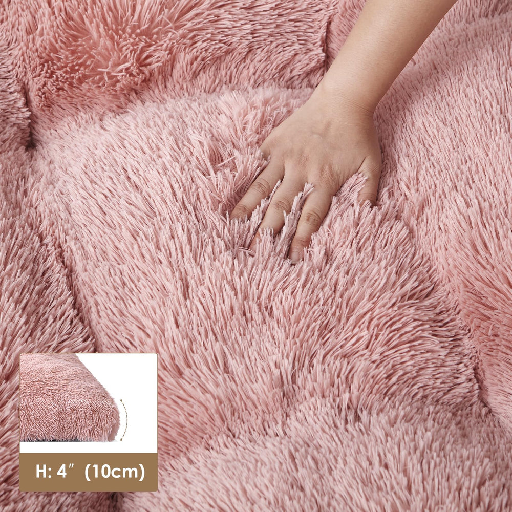 EHEYCIGA Fluffy Dog Bed XL in car trunk offers a comfortable travel pad.