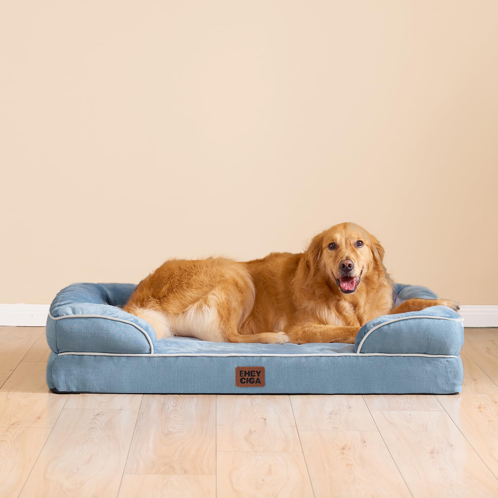 EHEYCIGA bed in use with a large dog resting comfortably.