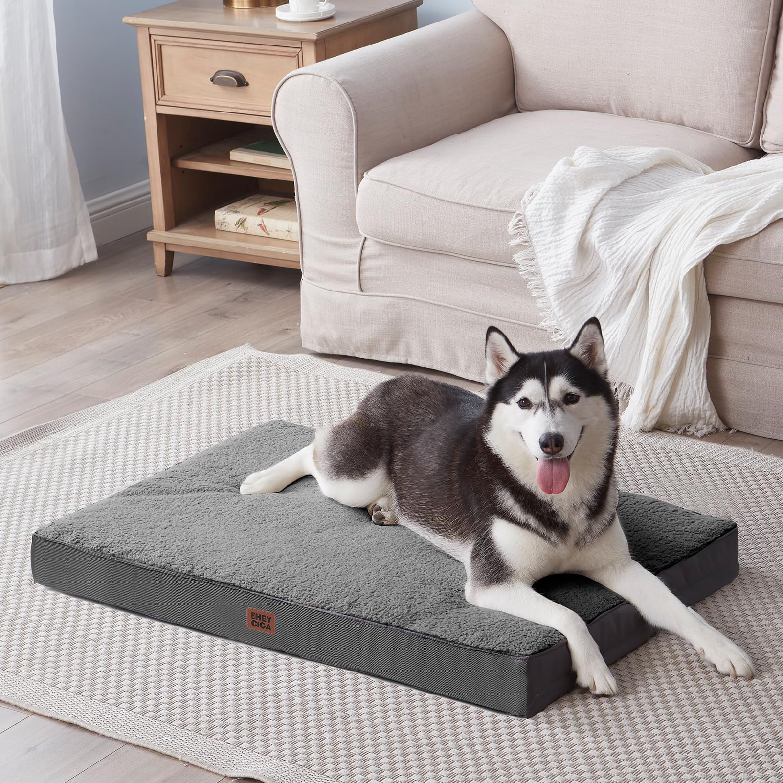 EHEYCIGA orthopedic dog bed in kennel setup demonstrating size fit.