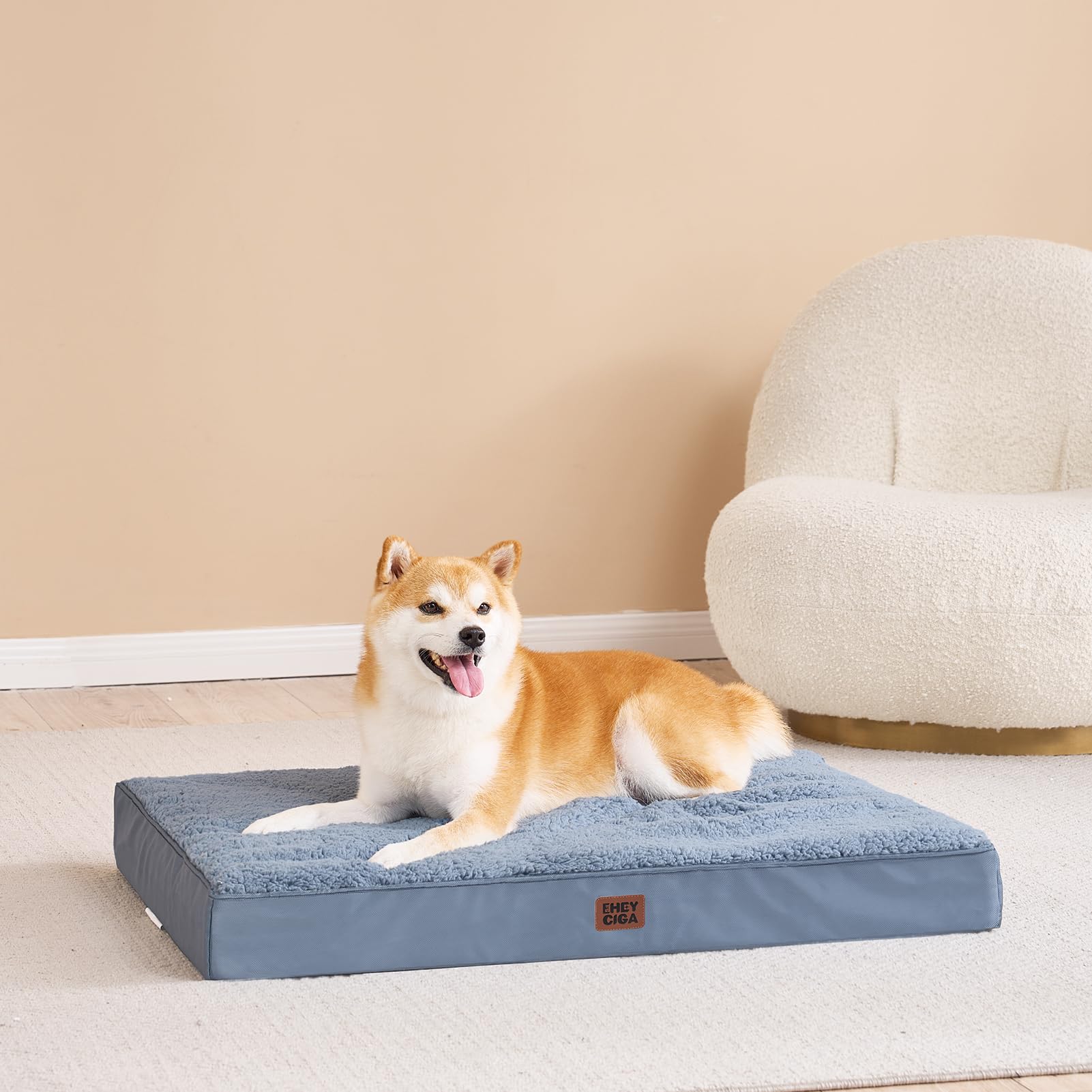 EHEYCIGA large size fits various spaces including kennels, crates, or on the floor.