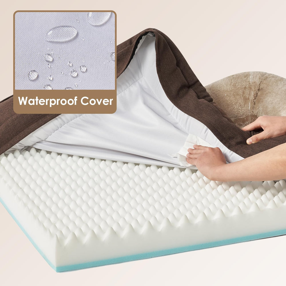EHEYCIGA plush fleece sleep surface offers inviting softness for naps.