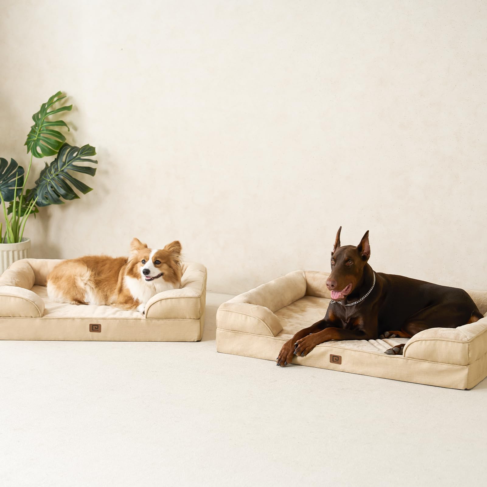 EHEYCIGA cover is removable and machine washable for easy cleaning.
