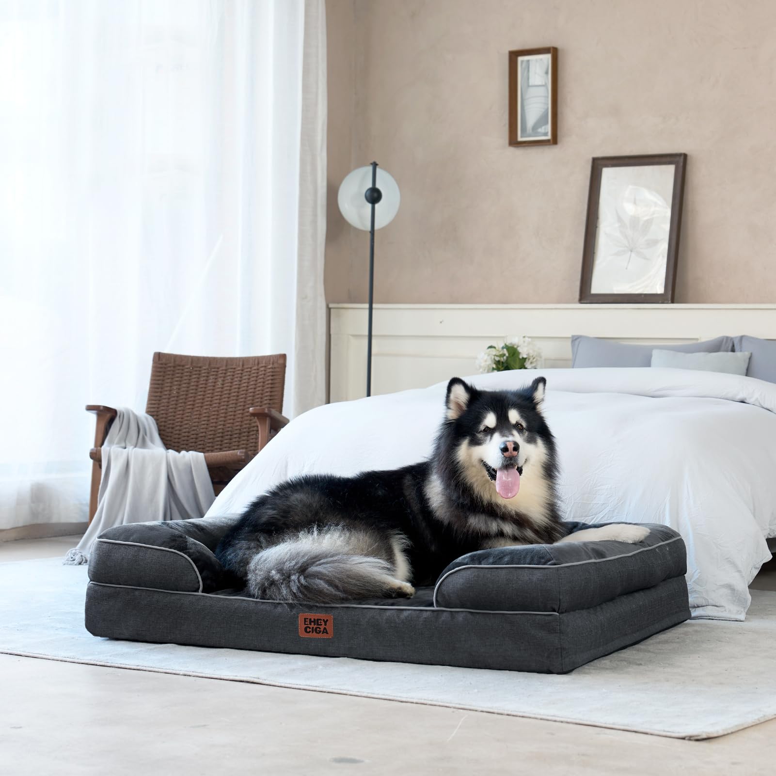 EHEYCIGA XXL bed expands to full size after unpacking