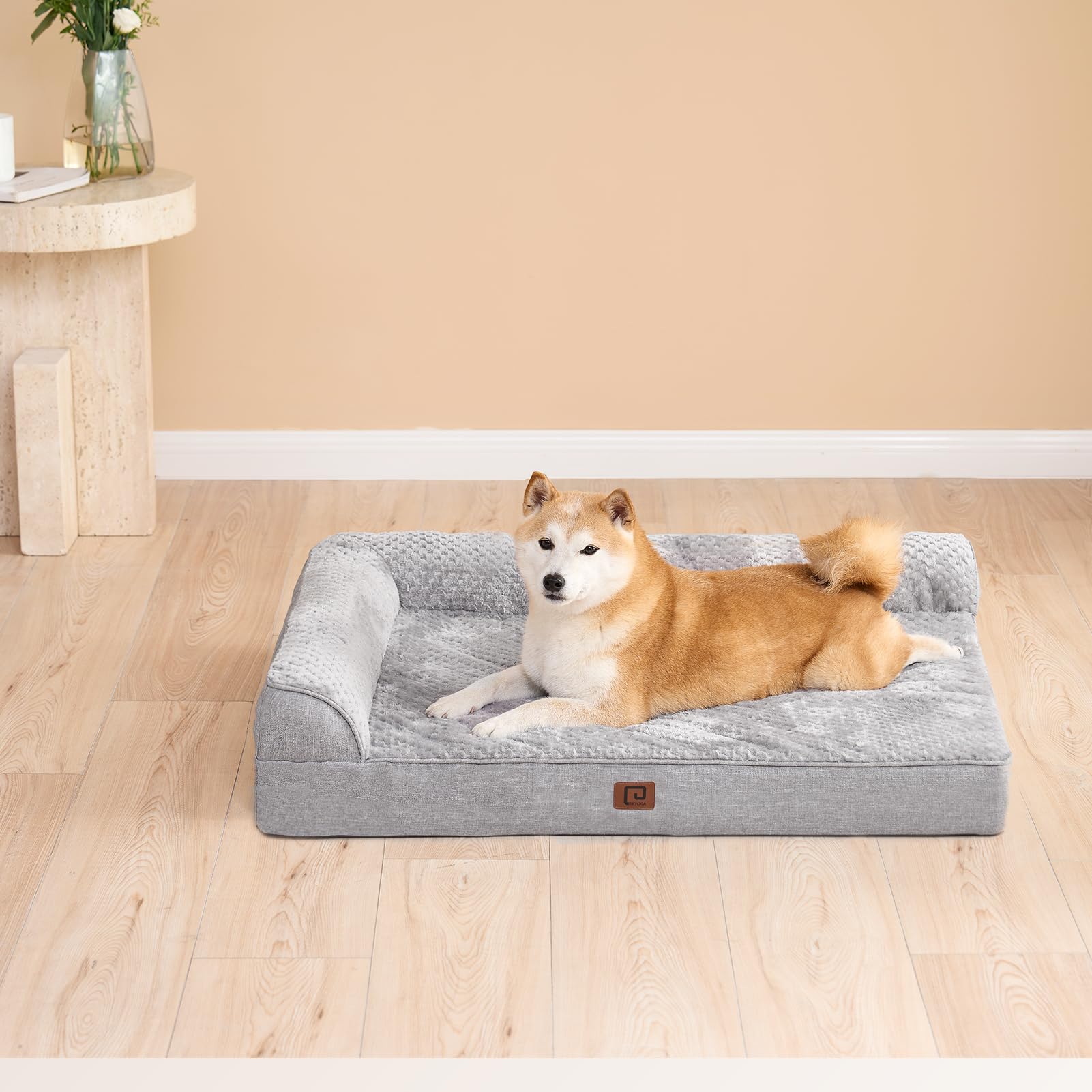 EHEYCIGA bed with secure zipper closure for easy cover removal