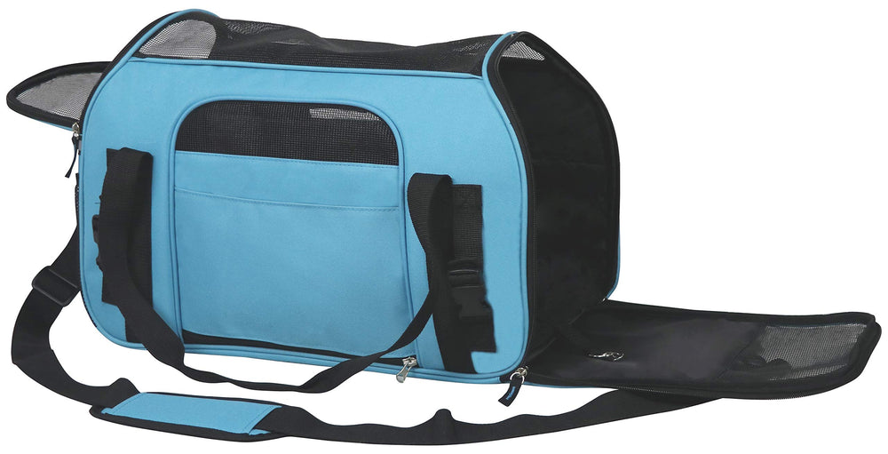 EliteField interior shows removable fleece bed for pet comfort and easy cleaning.
