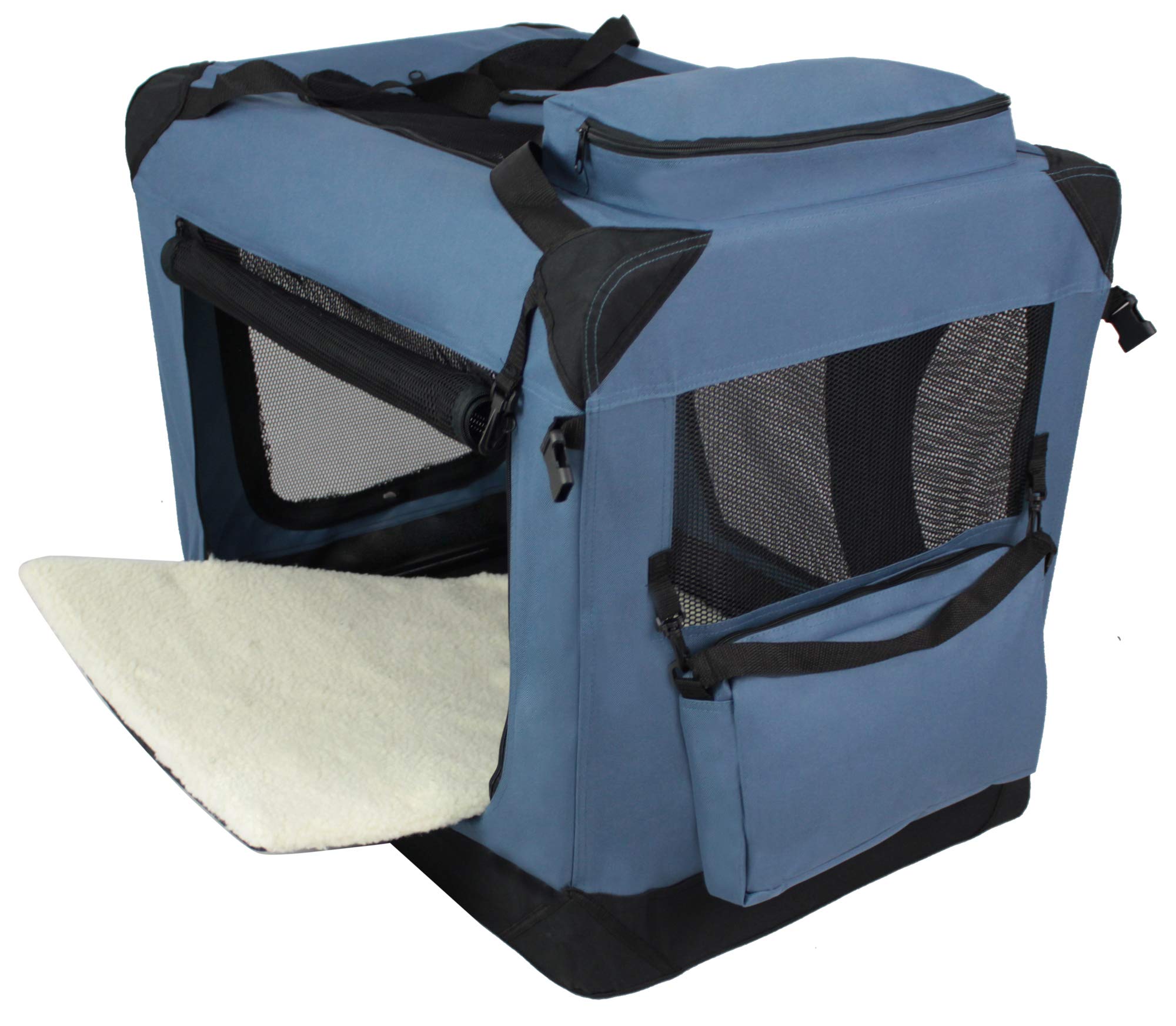 EliteField water-resistant 600D fabric with hex mesh promotes airflow and easy cleaning.