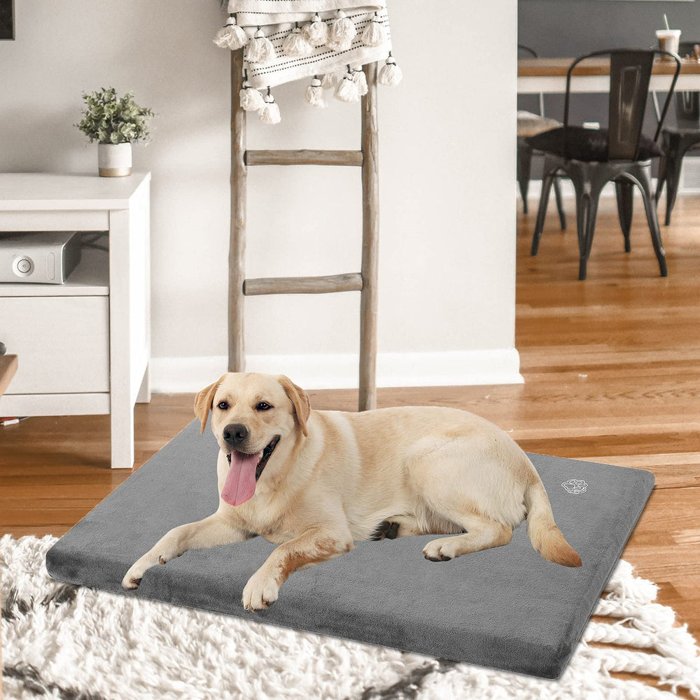 EMPSIGN stylish dog bed mat fits standard crates with room to stretch.
