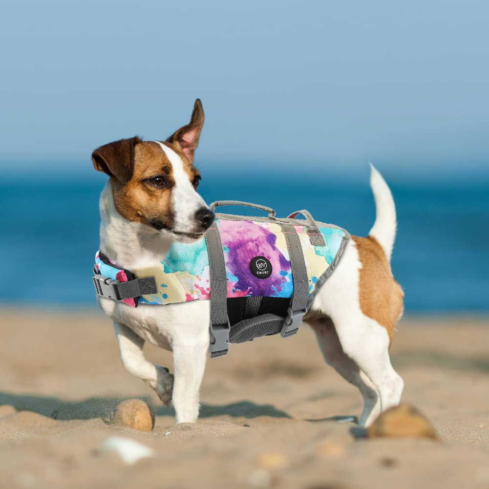 EMUST dog life preserver adjustable belt ensures snug, secure fit.