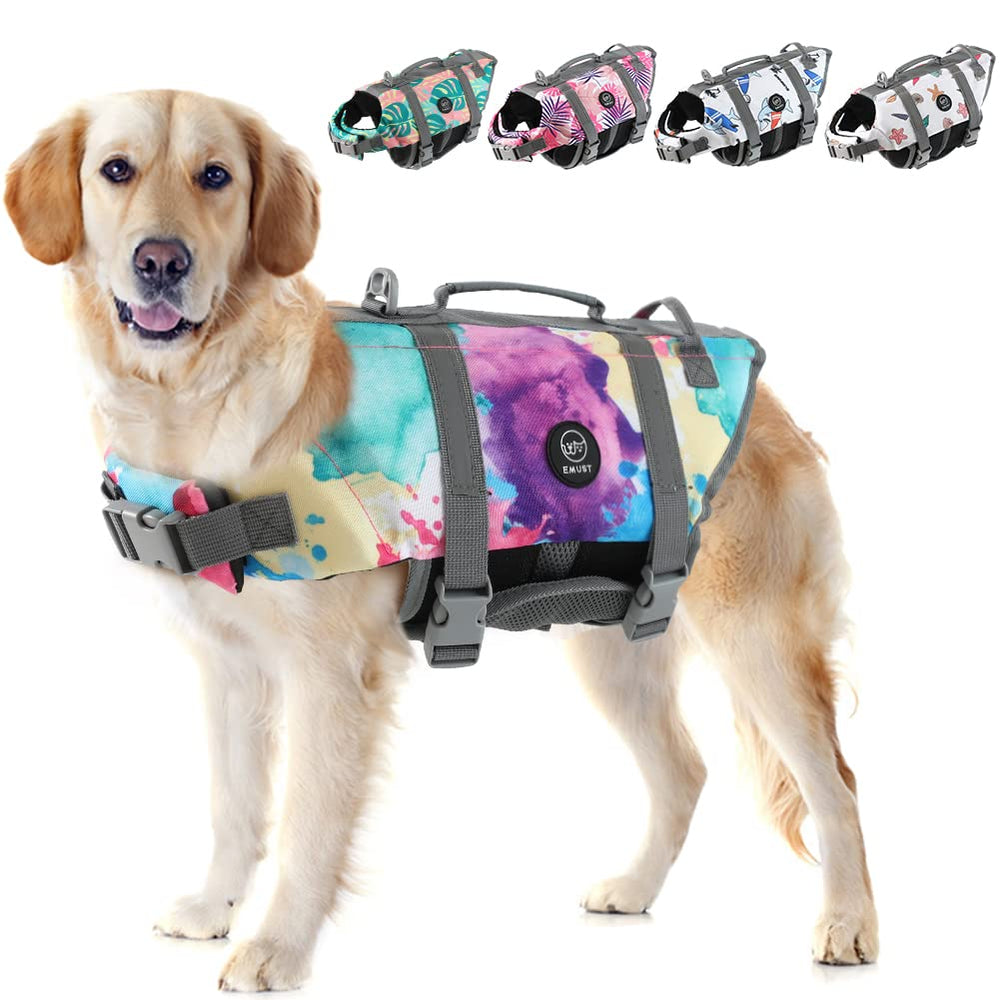EMUST dog life preserver front view emphasizes buoyant design for swimming confidence.