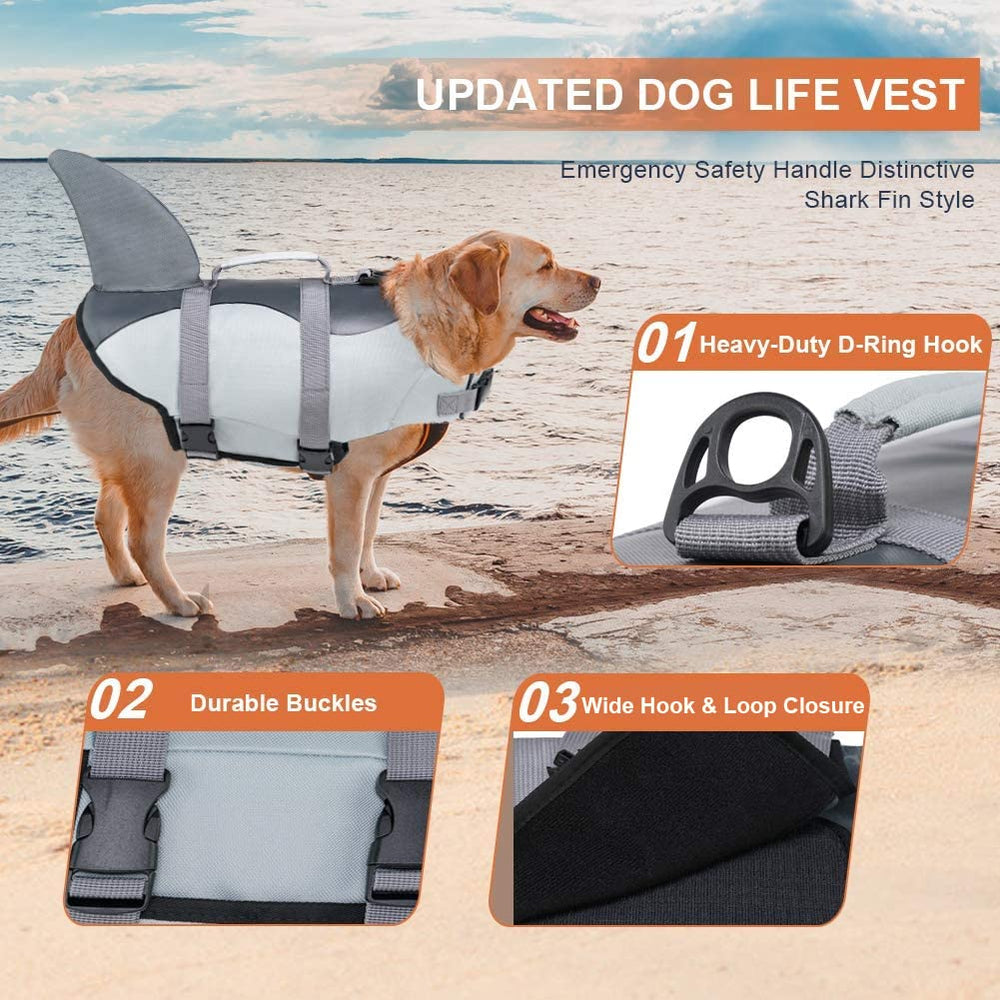 EMUST dog life vest reflective stripes improve safety at dusk