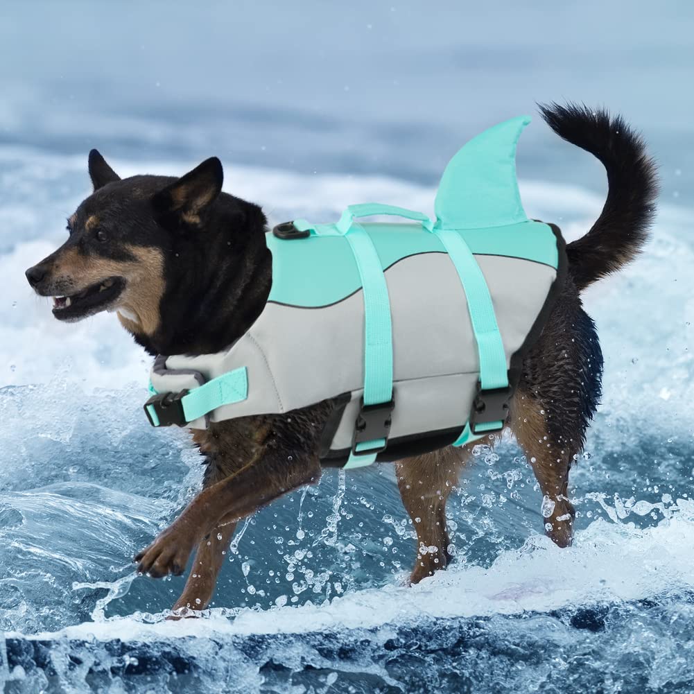 EMUST turquoise rescue vest supports quick grab-and-go moments at the beach or boat