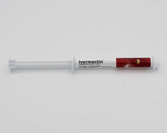 Equine Prime ivermectin usage scene — routine administration in barn setting.