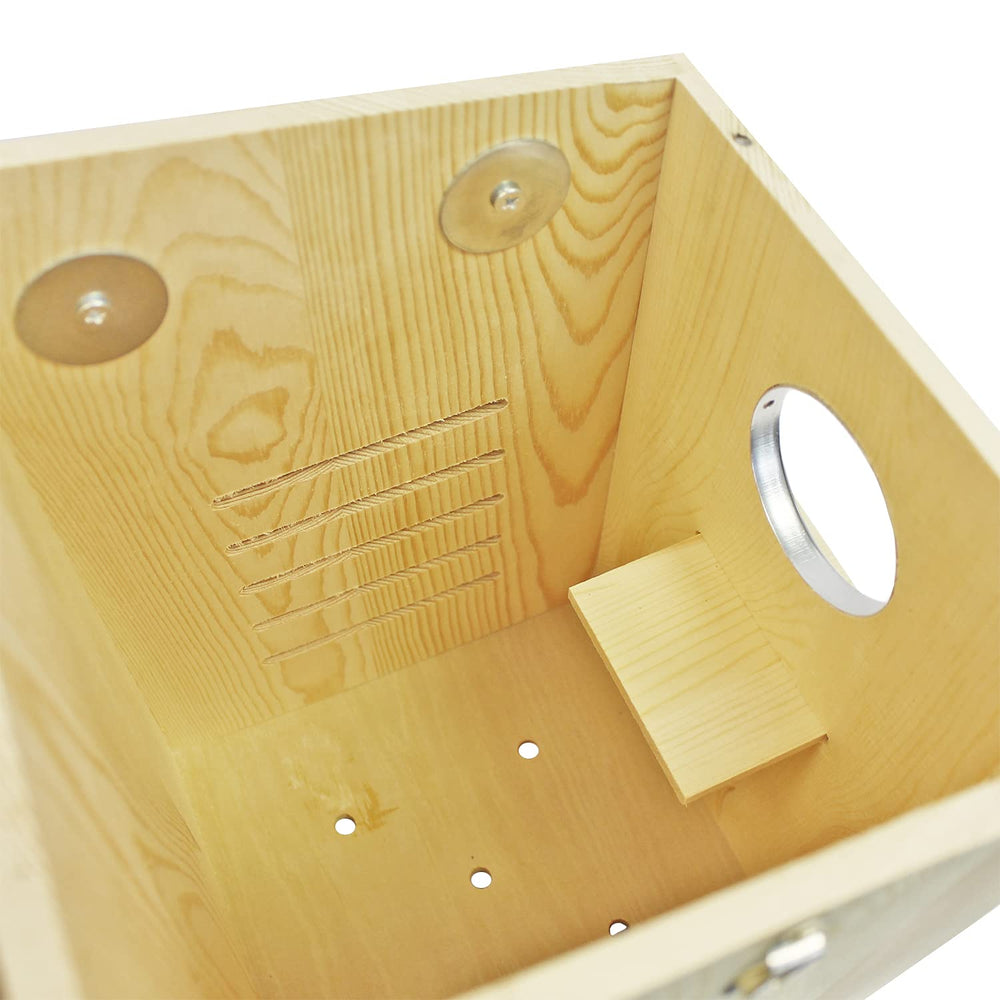 Exotic Nutrition Squirrel Nest Box attachment-mount ensures easy installation in cages and habitats