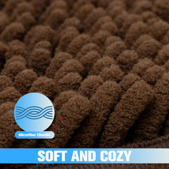 EXPAWLORER door mat dries fast, reducing damp spots after walks.