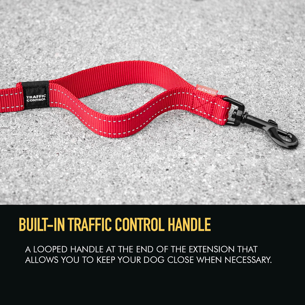 EzyDog Soft Trainer Leash includes a rugged barrel clip for quick bag access.