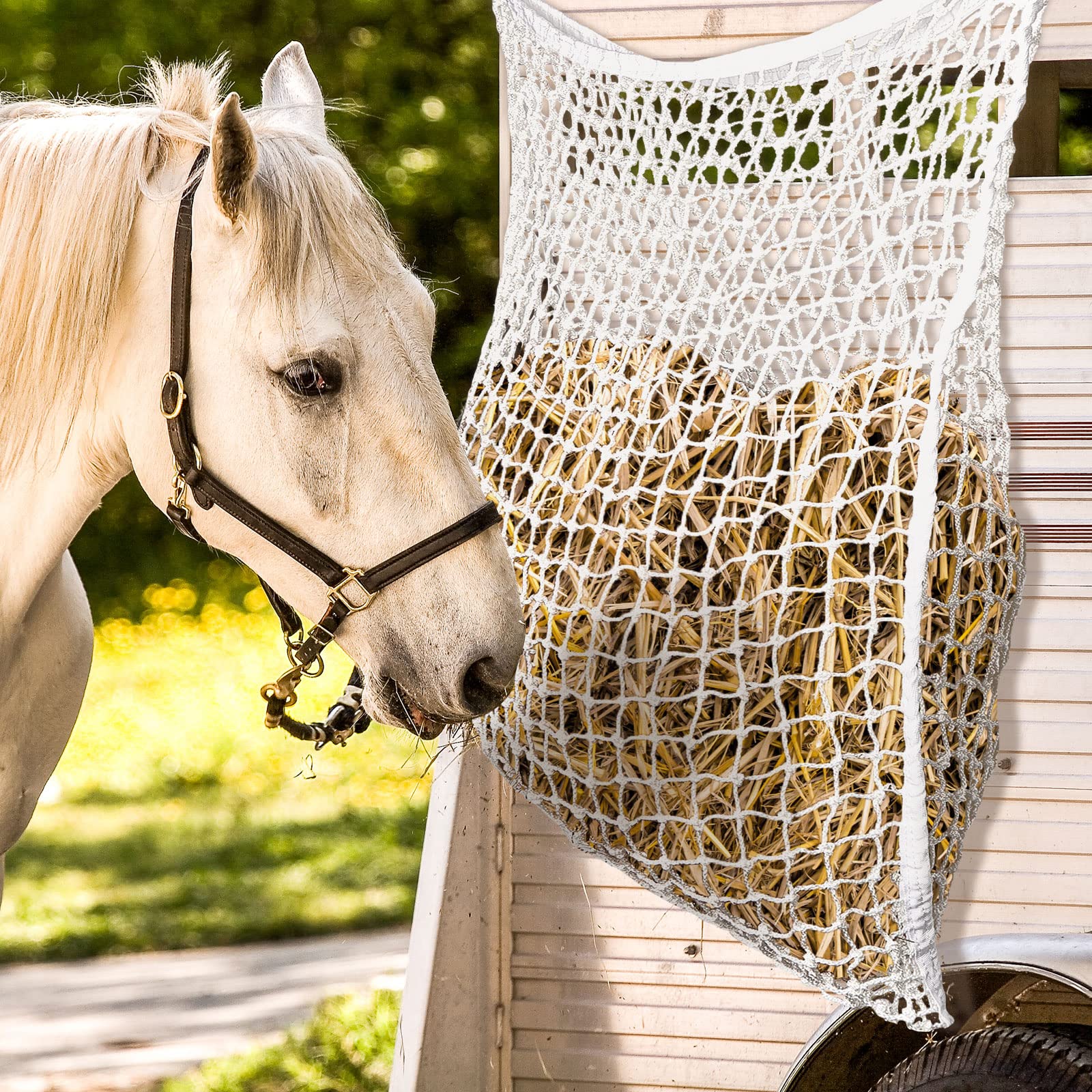 Fabbay wall/stable/trailer suspension option for secure feeding.