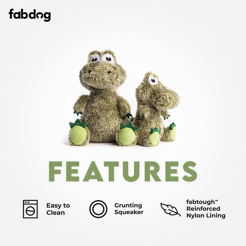 Fabdog Fluffies easy-clean design demonstrates soap and water cleaning after rough play