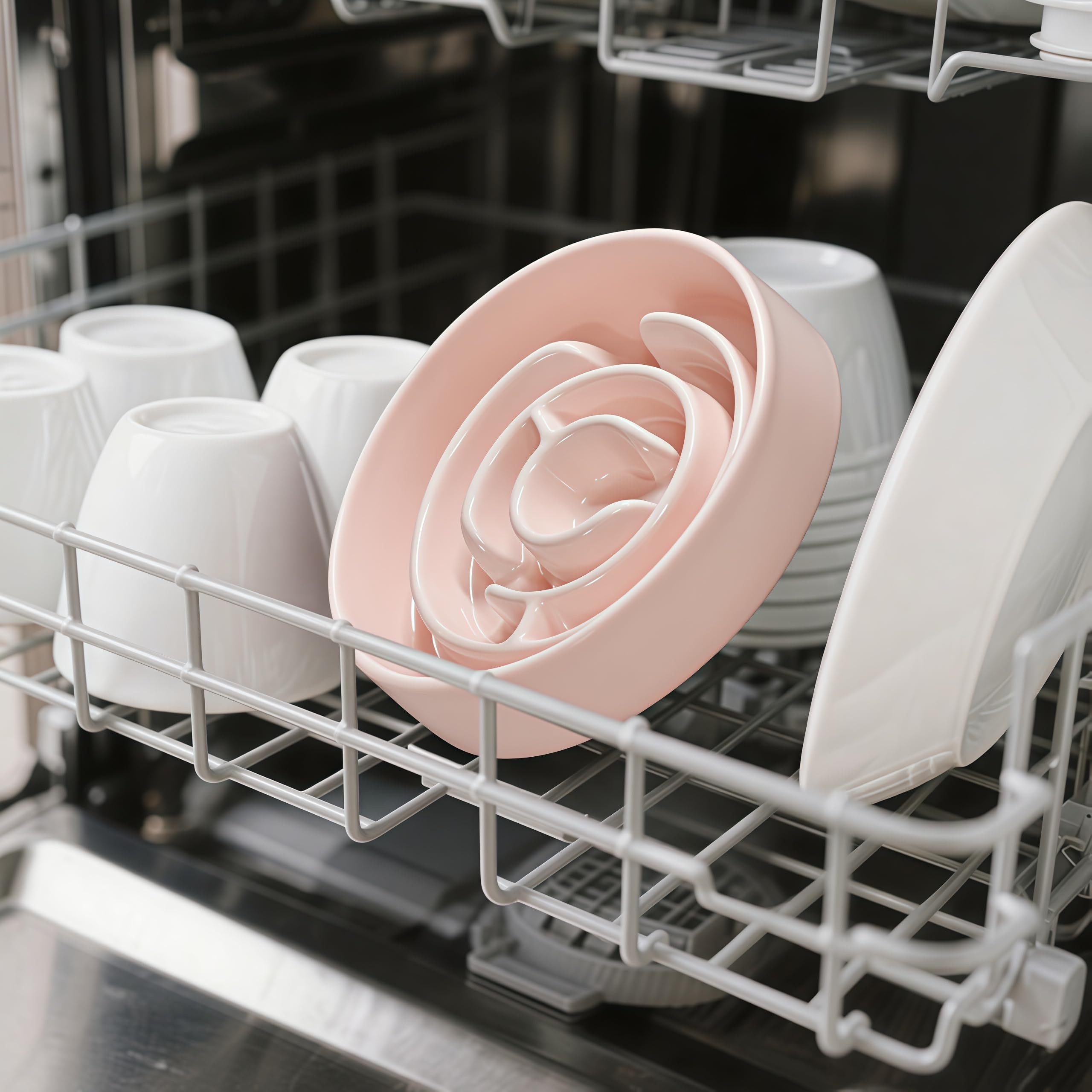 Facdiary dishwasher-safe design makes cleaning after messes quick.
