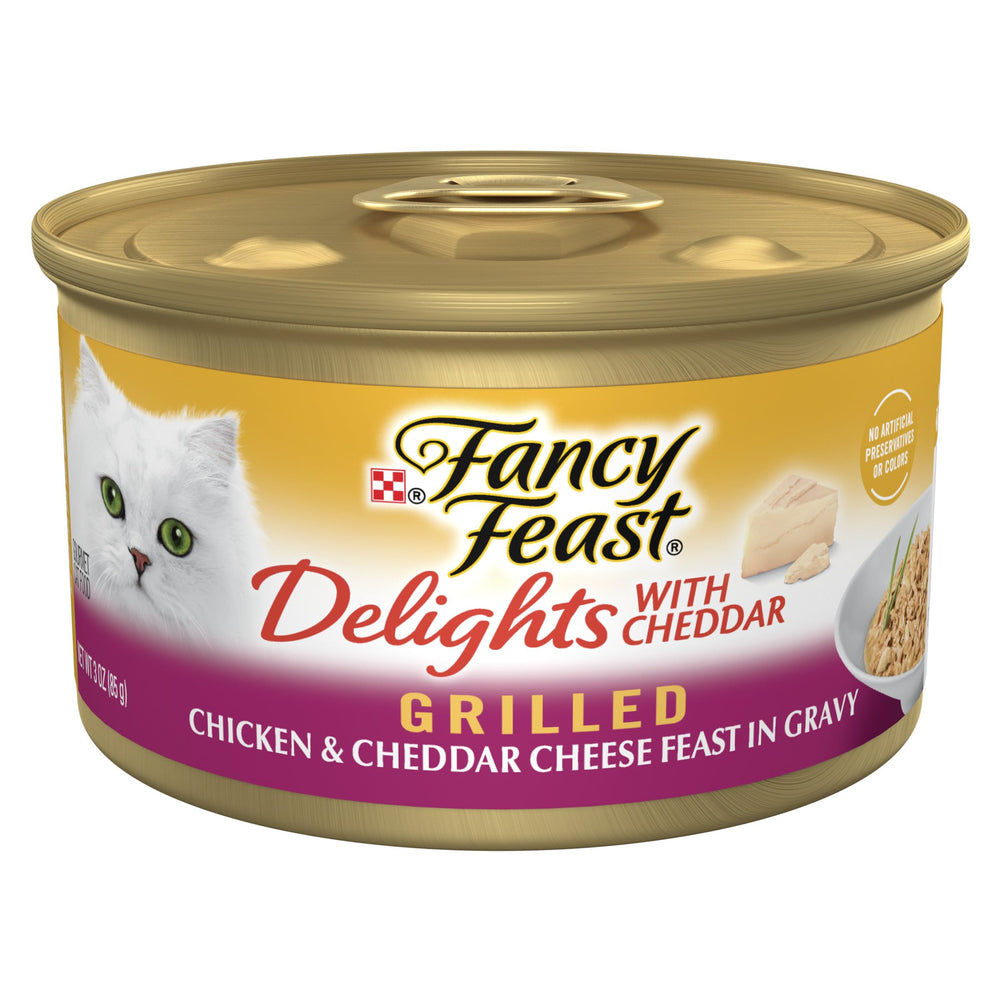 Fancy Feast Delights grilled chicken cheddar can with gravy for adult cats.