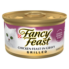Fancy Feast grilled-chicken-feast can closeup shows real chicken for a tasty protein-rich meal.