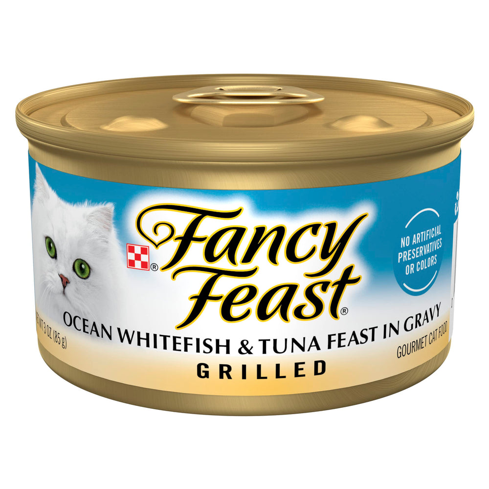 Fancy Feast Grilled Ocean Whitefish and Tuna Feast bowl ready for daily cat dinner