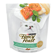 Fancy Feast ocean fish and salmon crunchy morsels close-up showing crisp texture