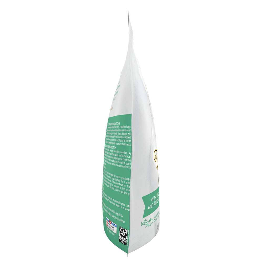 Fancy Feast premium dry cat food ingredients highlighting real seafood quality