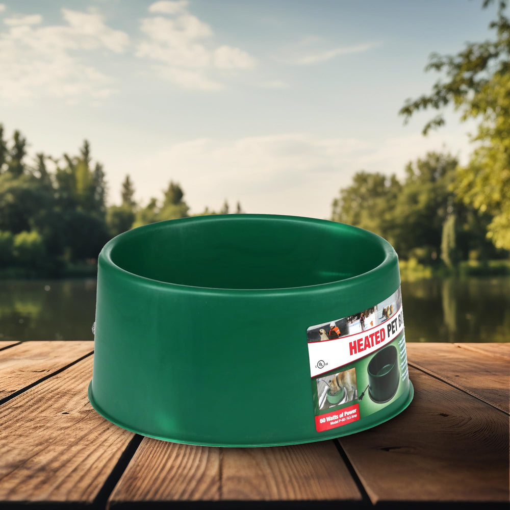 Farm Innovators P-60 1.5 gallon capacity highlights ample water supply for several pets.
