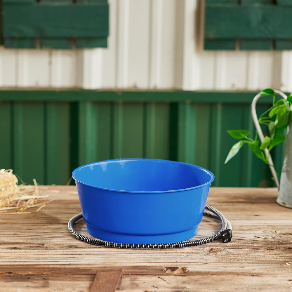 Farm Innovators R-19 blue bowl power cord protector detail