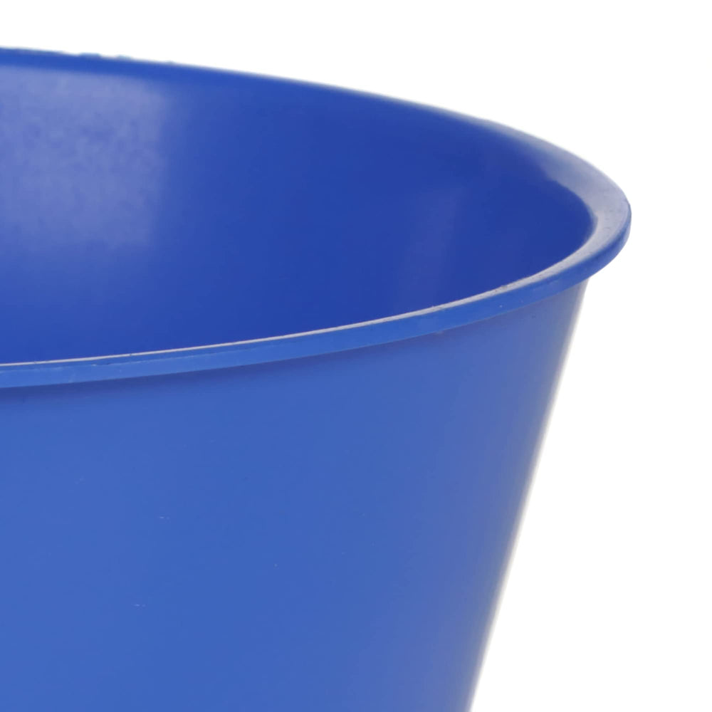 Farm Innovators R-19 blue bowl setup outdoors supports easy pet hydration