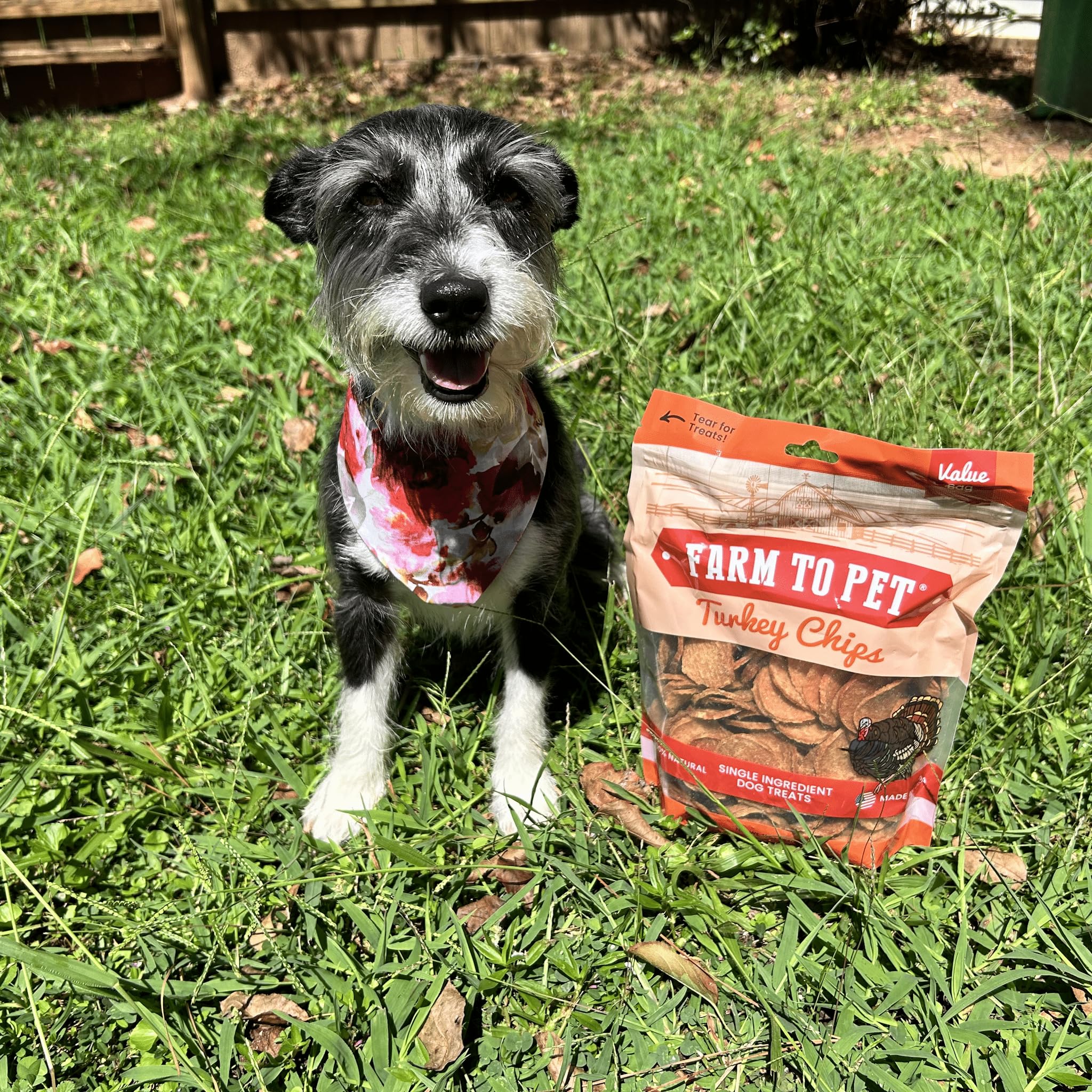 Farm To Pet made-in-usa image emphasizes humane sourcing from family farms.