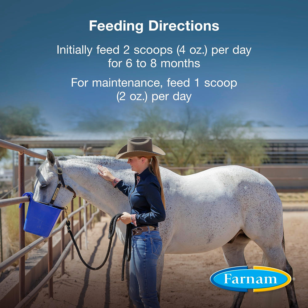 Farnam Horseshoer's Secret Extra Strength dosing scoop—facilitates accurate feeding for consistent hoof support.
